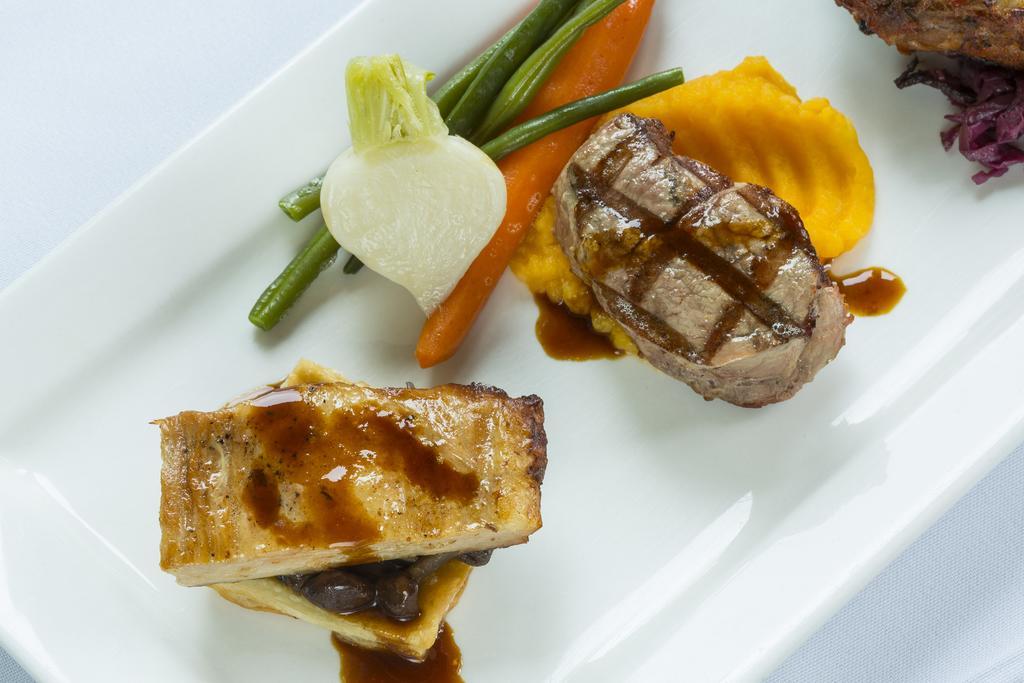 Chez Truchon Bistro-Auberge La Malbaie Ngoại thất bức ảnh
