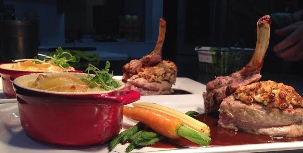 Chez Truchon Bistro-Auberge La Malbaie Ngoại thất bức ảnh